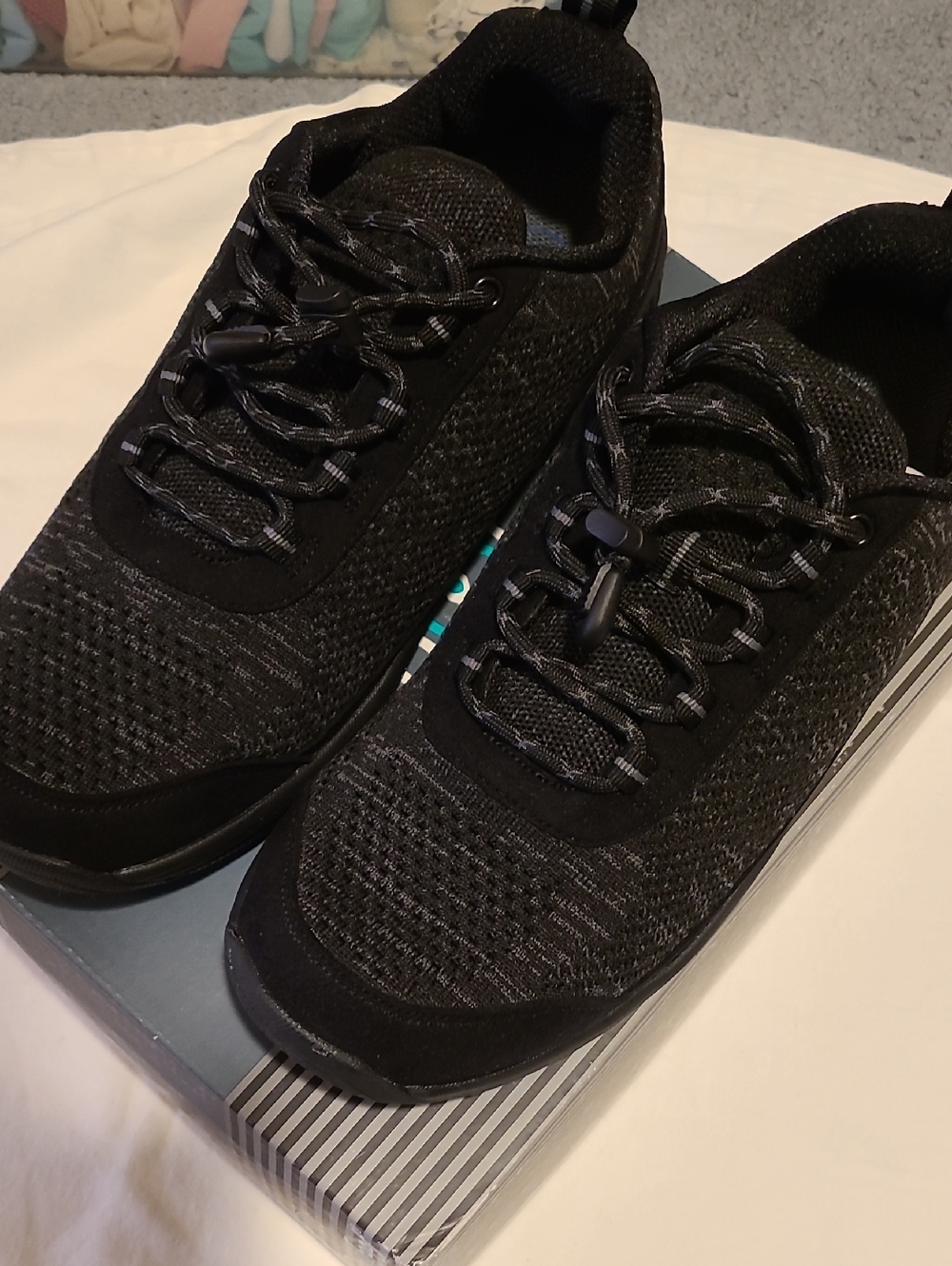OrthoFeet No Tie Laces Orthotic Black Lava Men's Lace Athletic, 10.5 Wide 2e